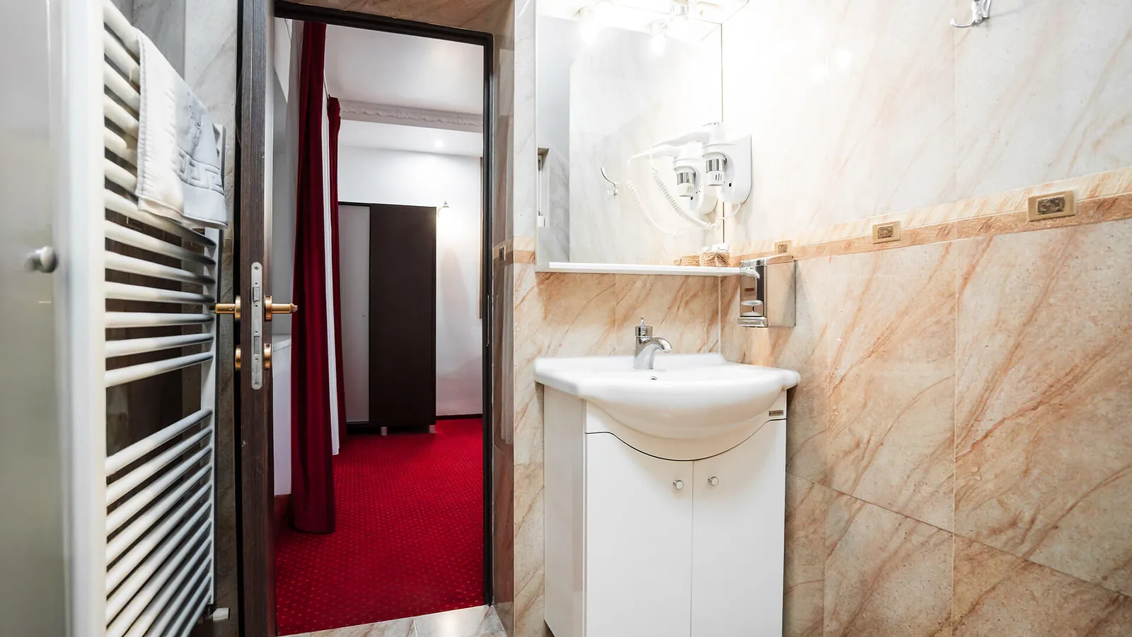 MAX International Hotel — foto 89