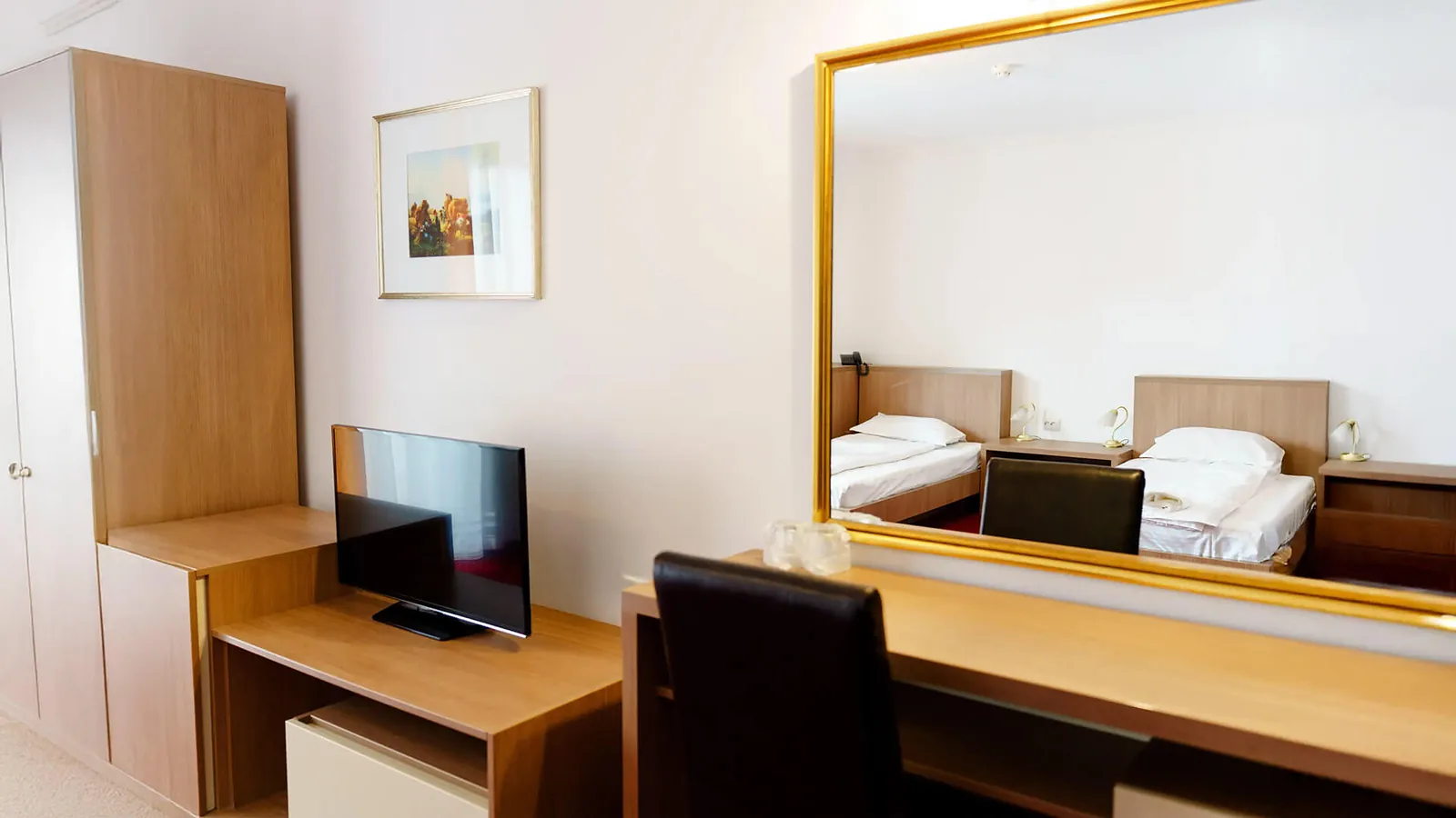 MAX International Hotel — foto 152