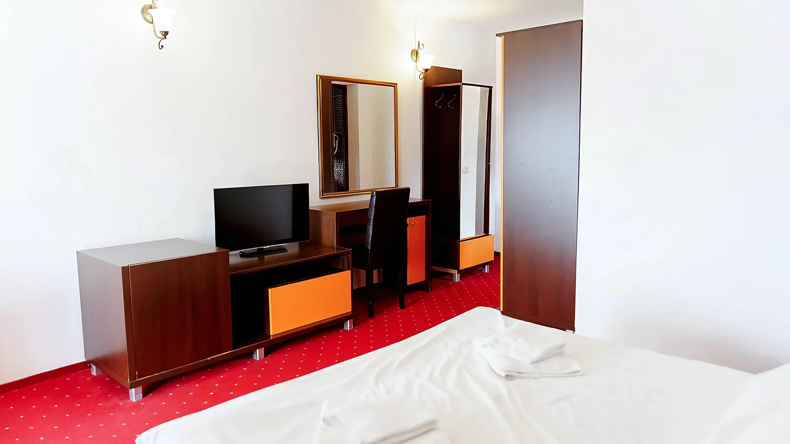 MAX International Hotel — foto 108