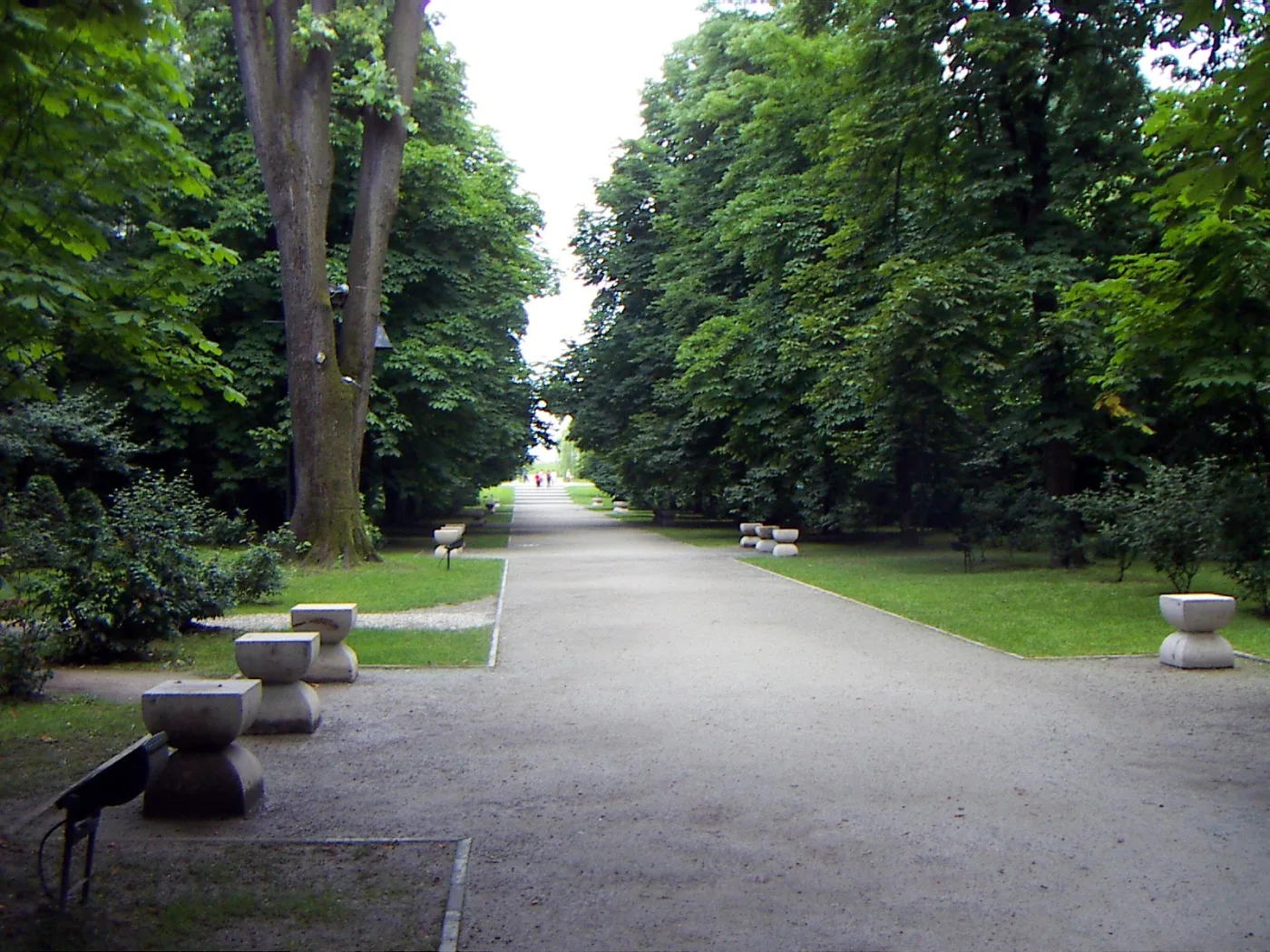 Târgu Jiu - Ansamblul Brâncuși foto 2