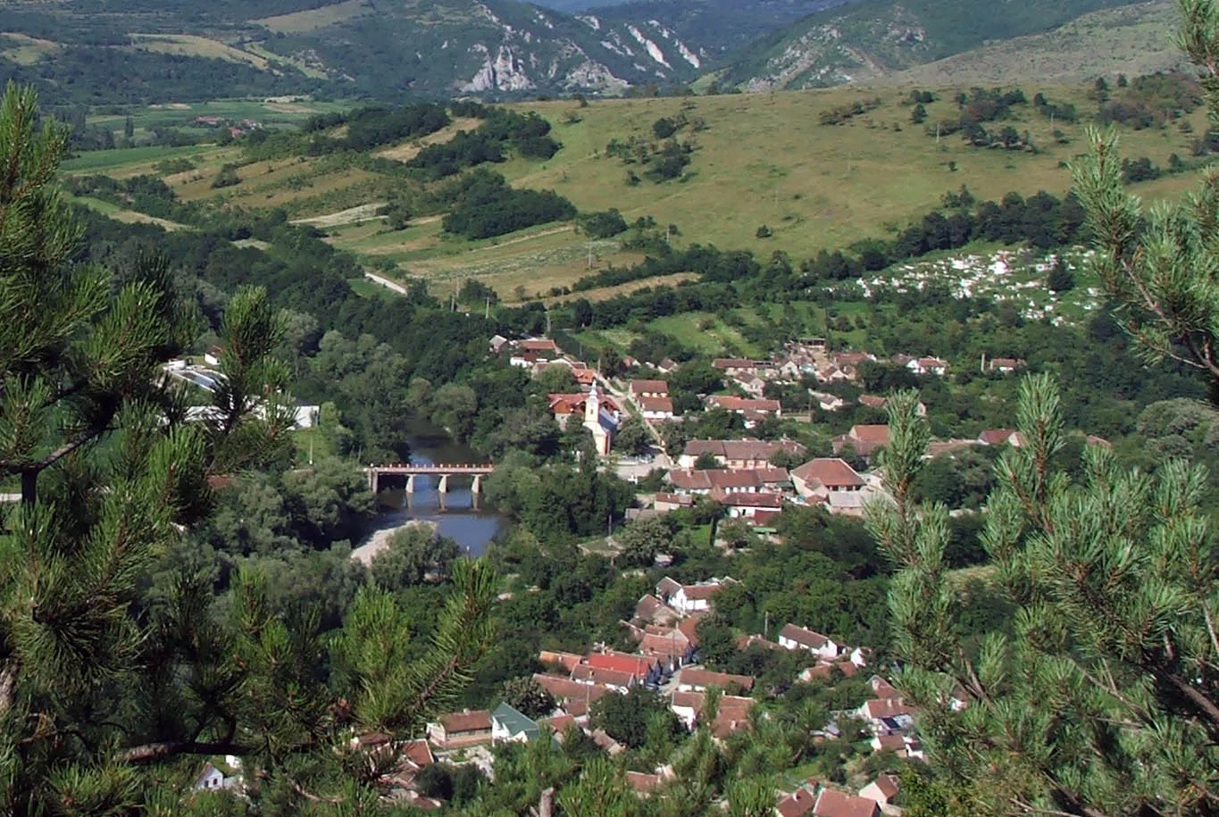 Sasca Montană - Intrarea în Cheile Nerei
