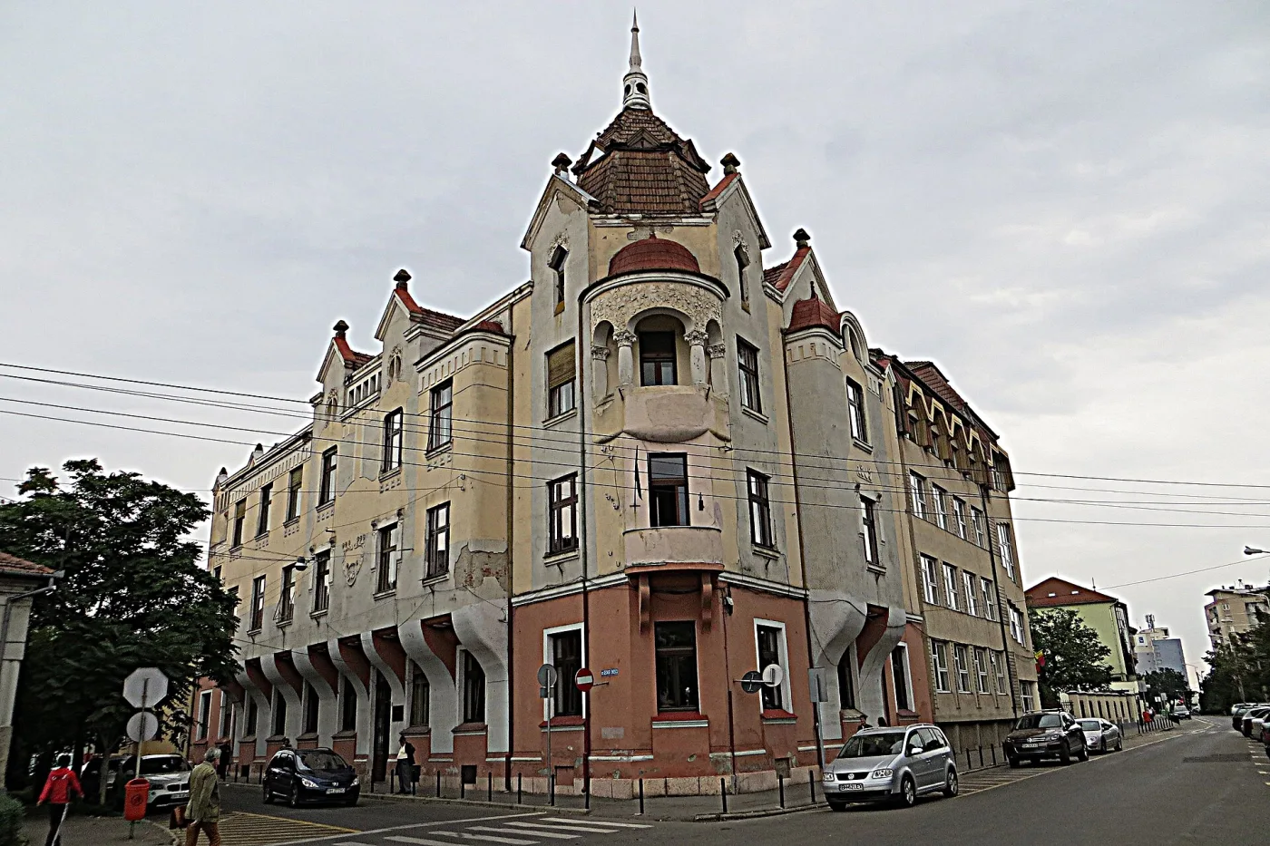 Oradea - Parcul Libertății și Faleза Crișului