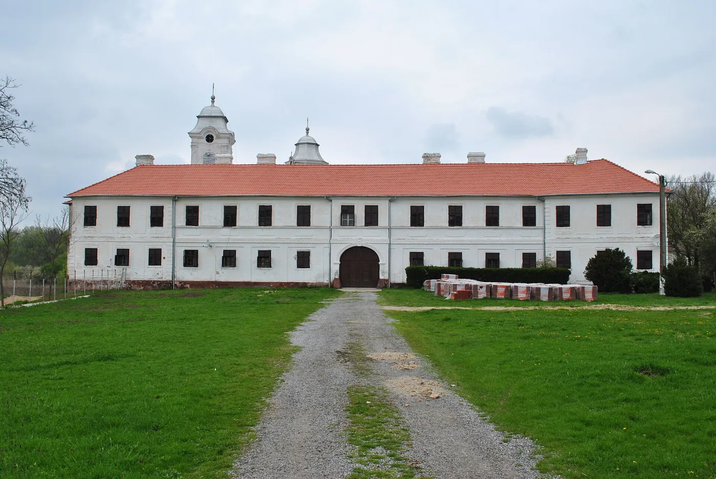 Episcopia Bihor - Mânăstirea