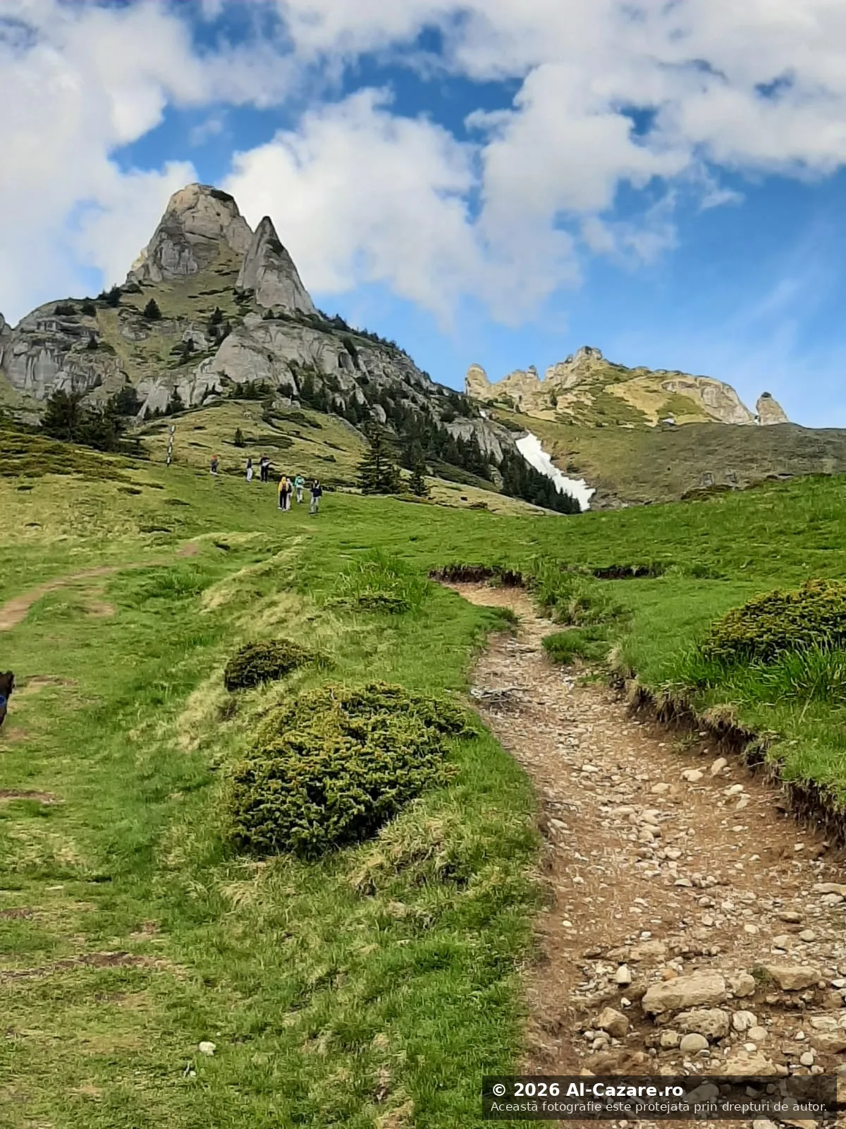Masivul Ciucaș - Vârful foto 2