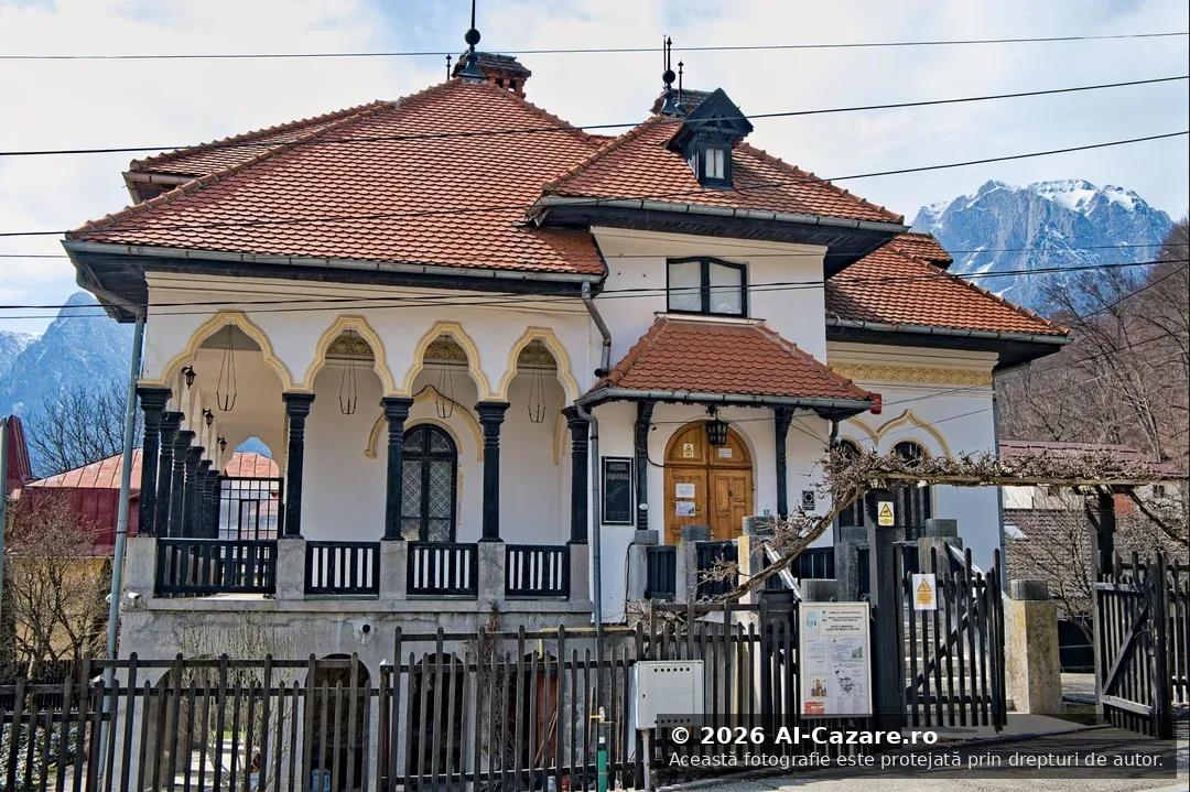 Casa Memorială "Cezar Petrescu" foto 3