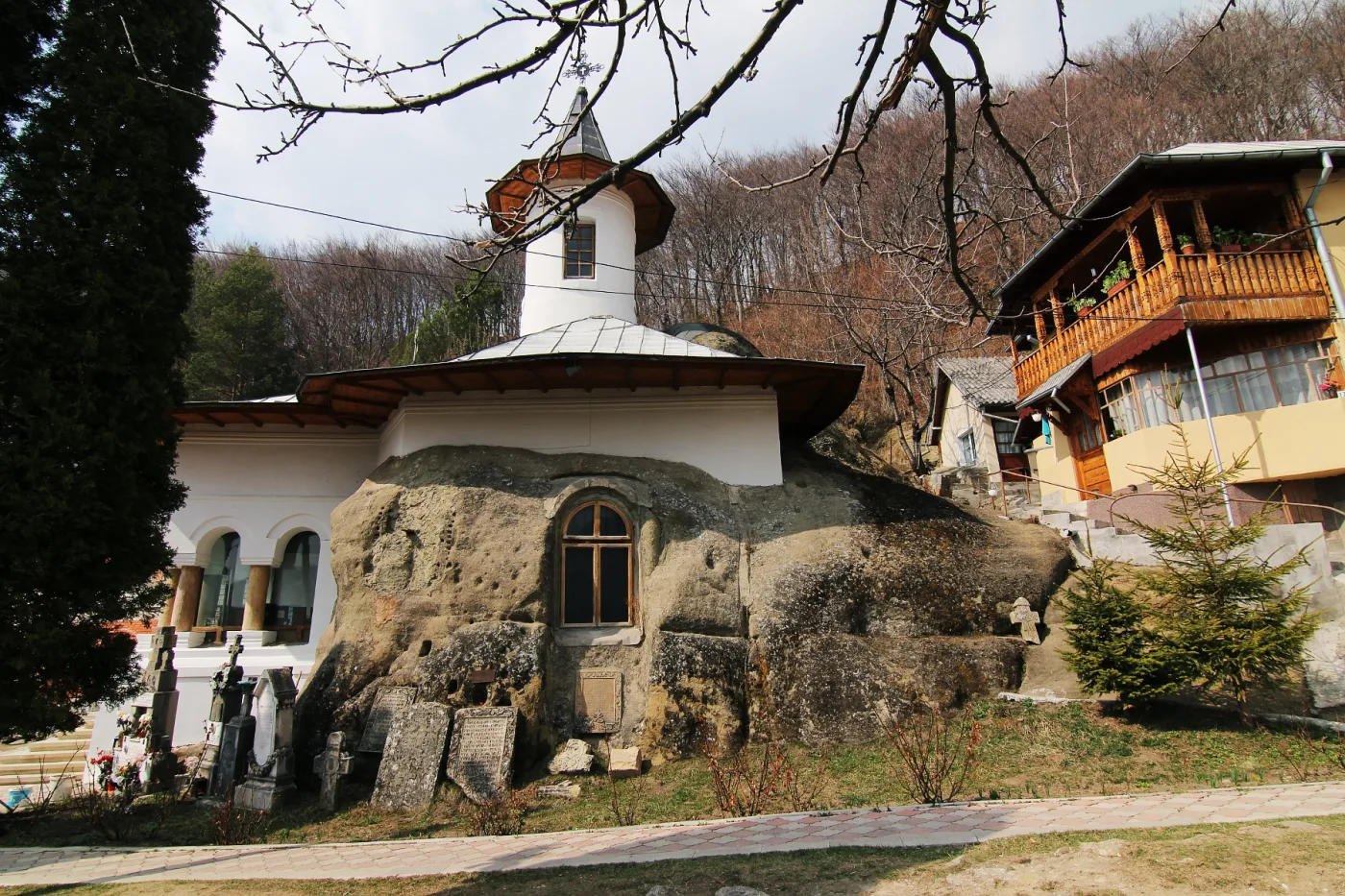 Mânăstirea Nămăiești