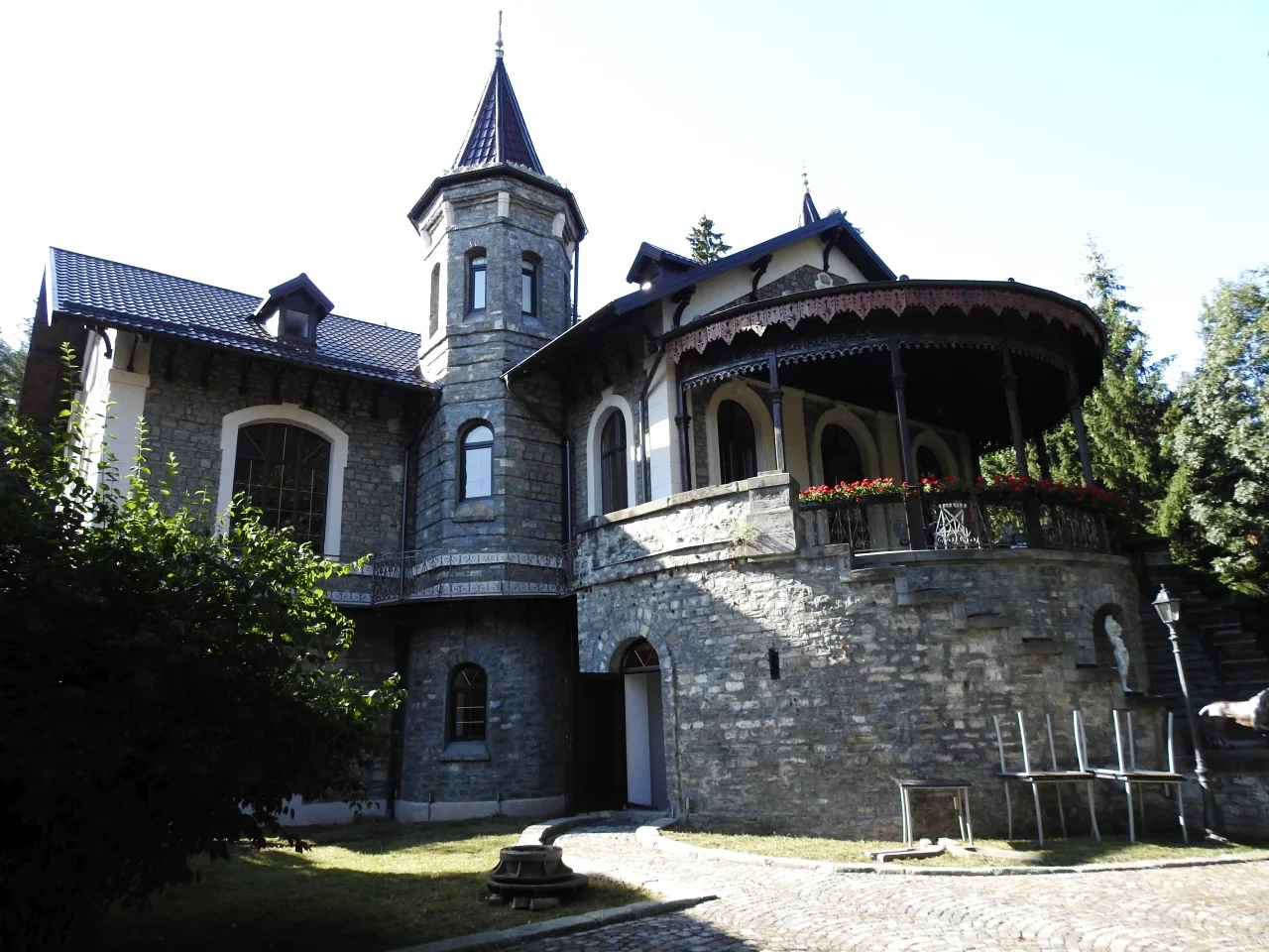 Aninoasa - Palatul Știrbey