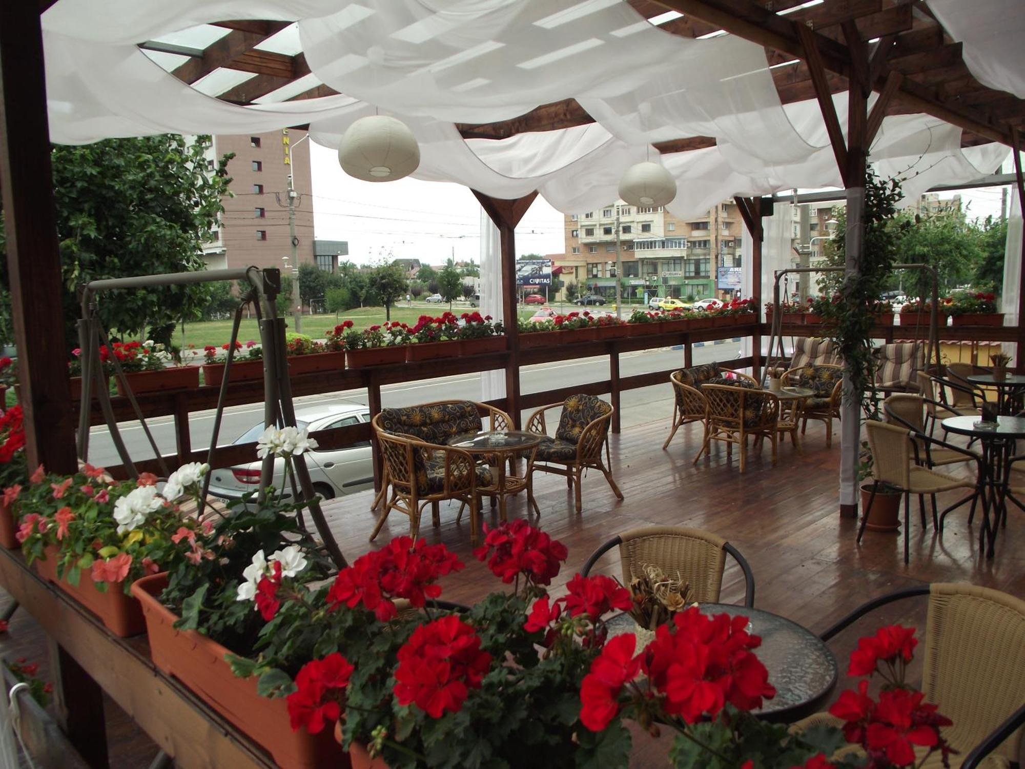 Hotel Flormang, Craiova — foto 7