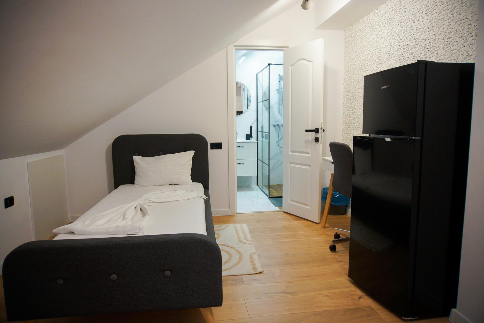 Forest Boutique Hotel Pitesti — foto 8