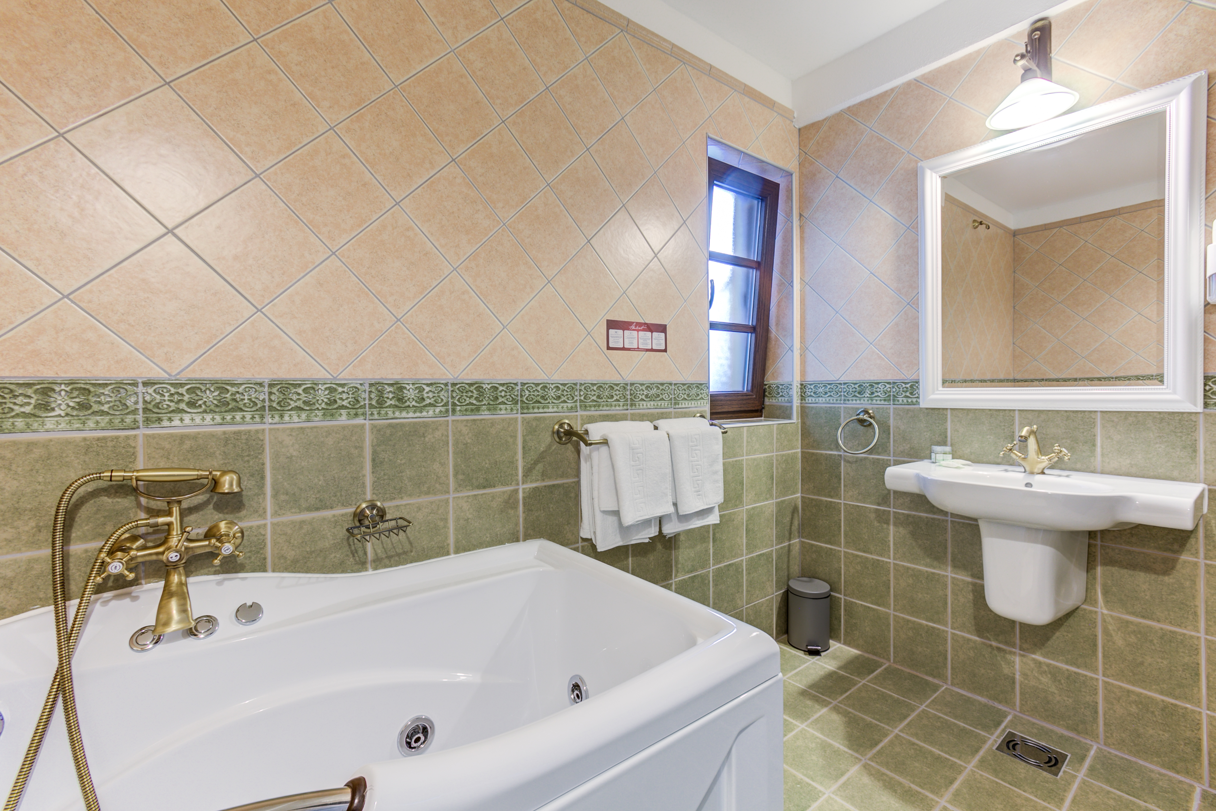 Conacul Ambient, Cristian, Brasov — foto 35