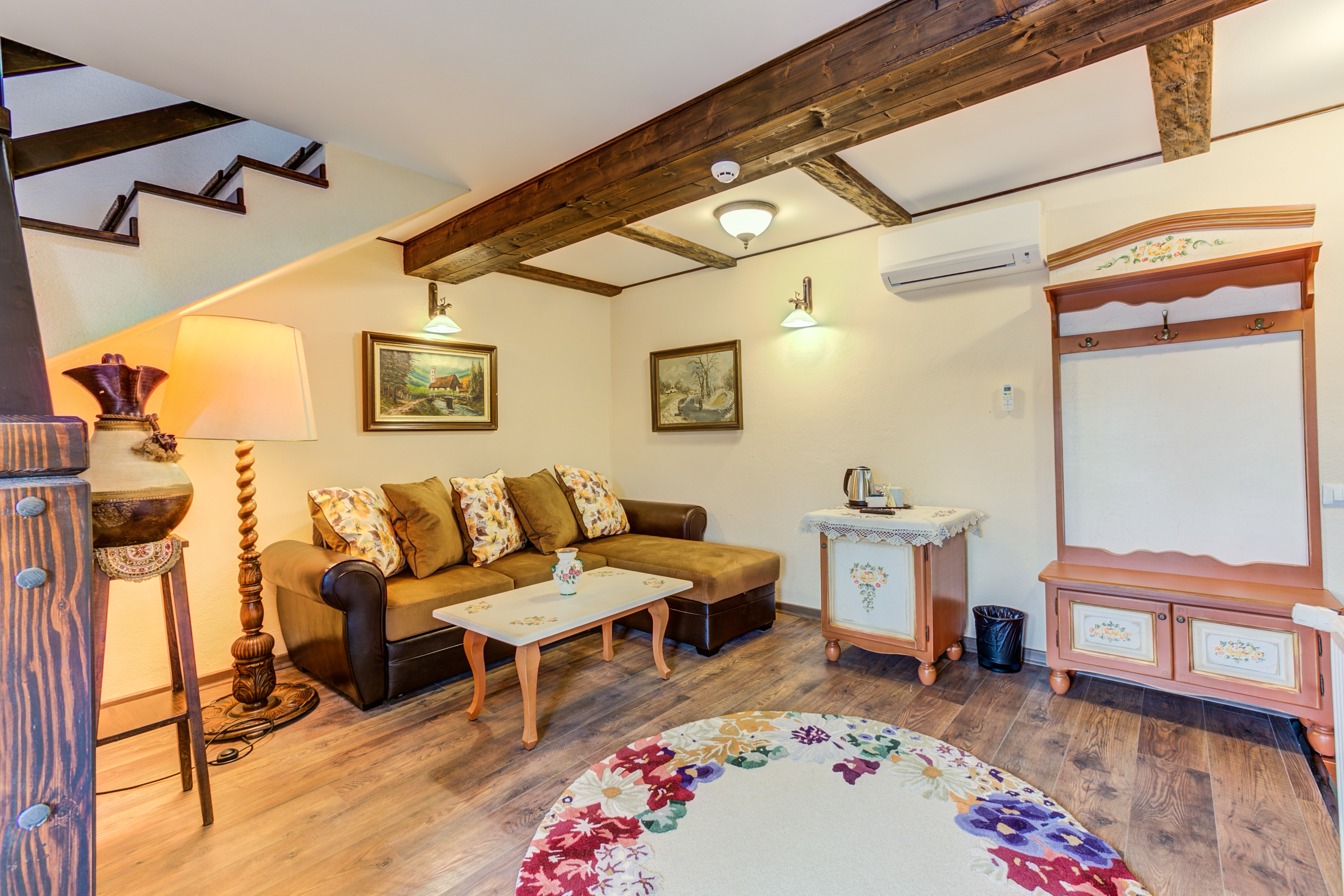 Conacul Ambient, Cristian, Brasov — foto 41