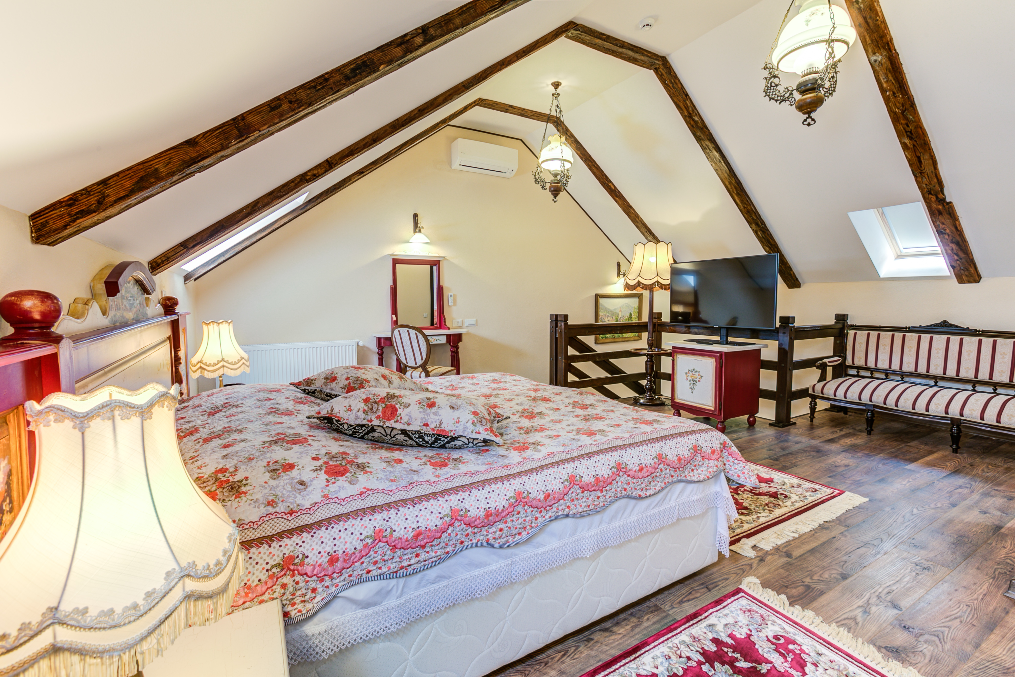 Conacul Ambient, Cristian, Brasov — foto 44
