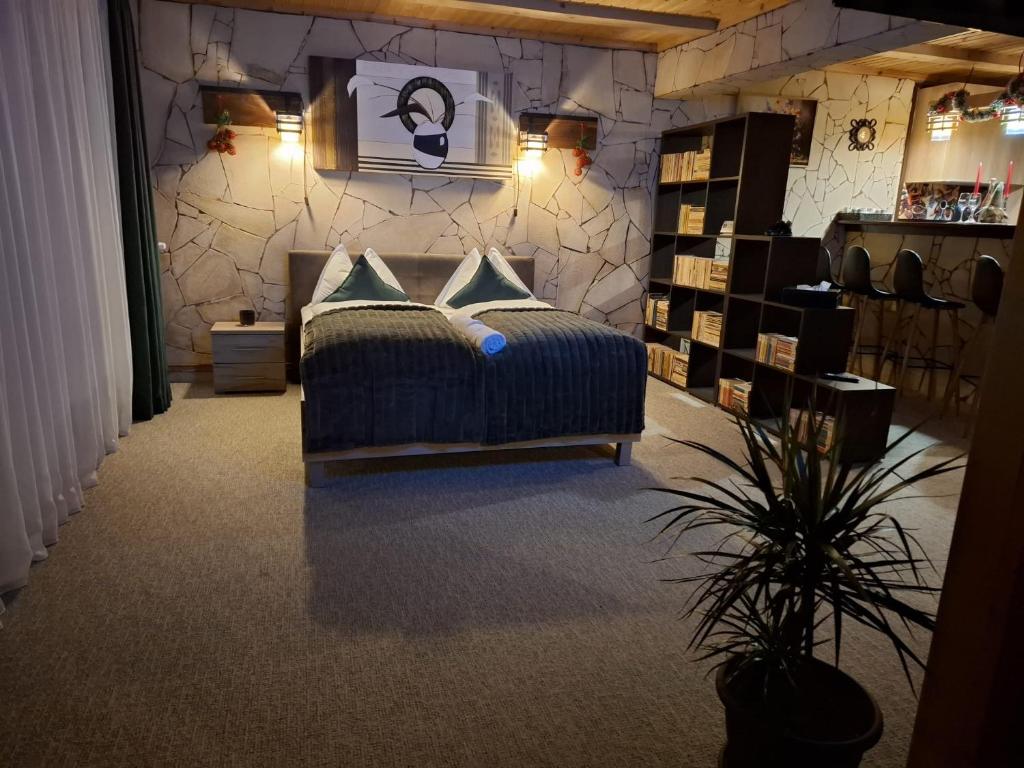 Edelweiss Cozy Lodge cu Semineu, Saună și Terasă — foto 30
