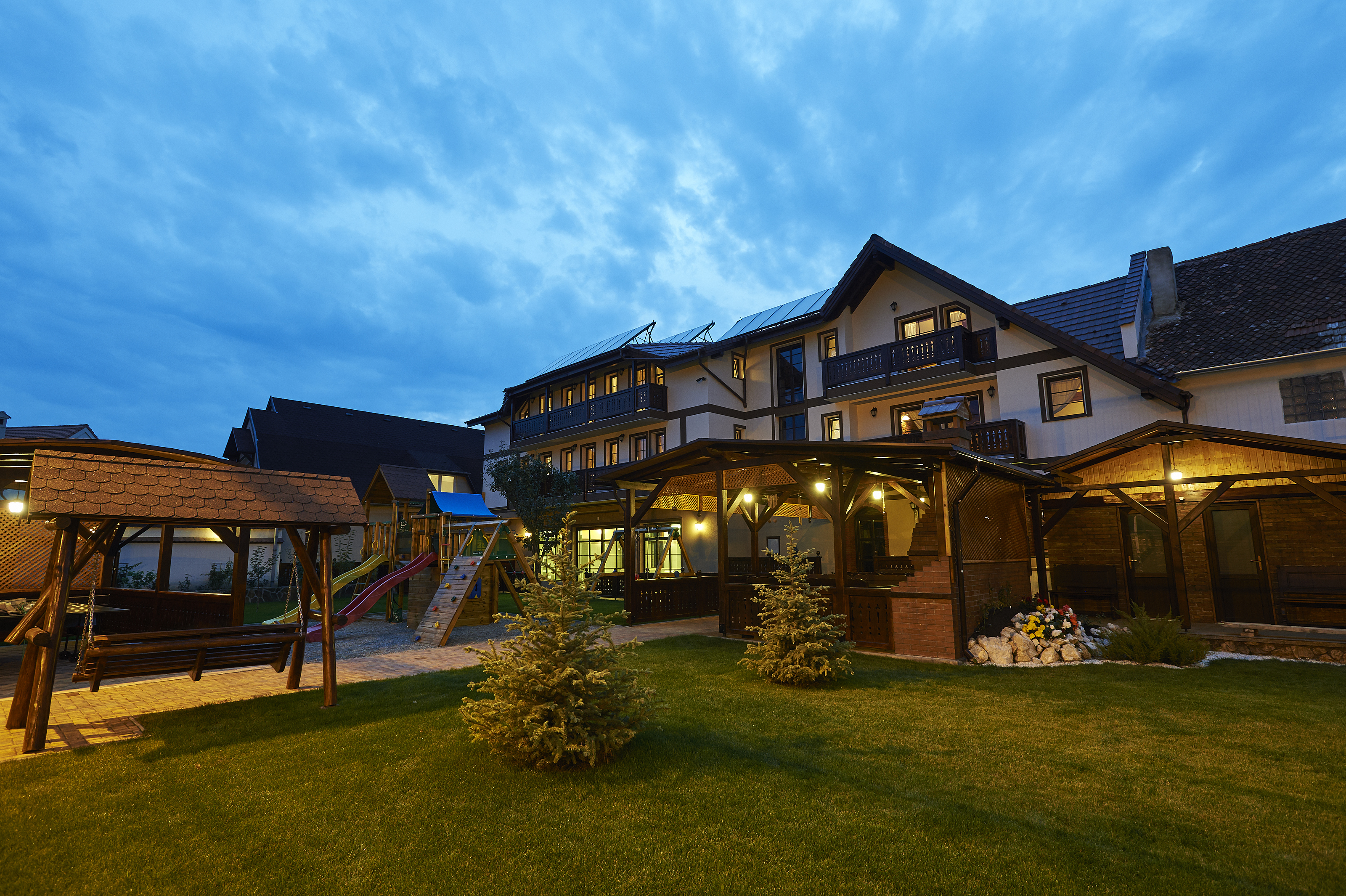 Conacul Ambient, Cristian, Brasov — foto 85