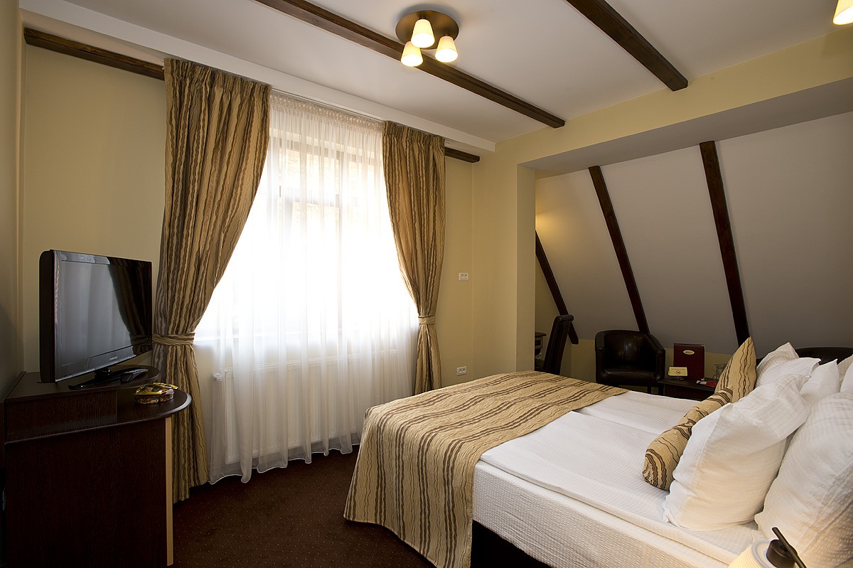 Pensiunea Ambient Brasov — foto 20
