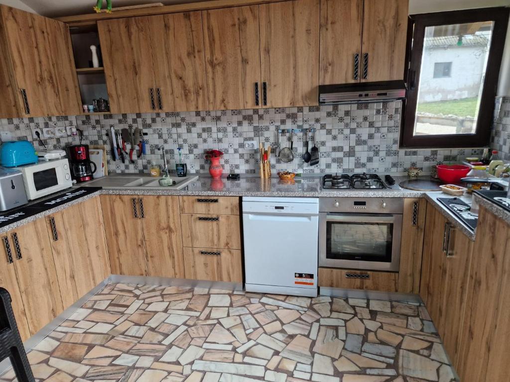 Casa Bunicilor din Leresti — foto 23
