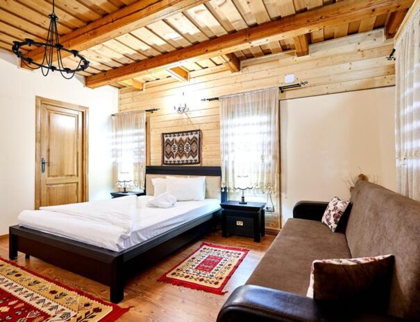 Casa Chira, Vișeu de Sus — foto 13
