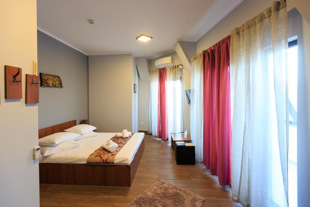 Hotel Corner Center Rental, Buzau — foto 14