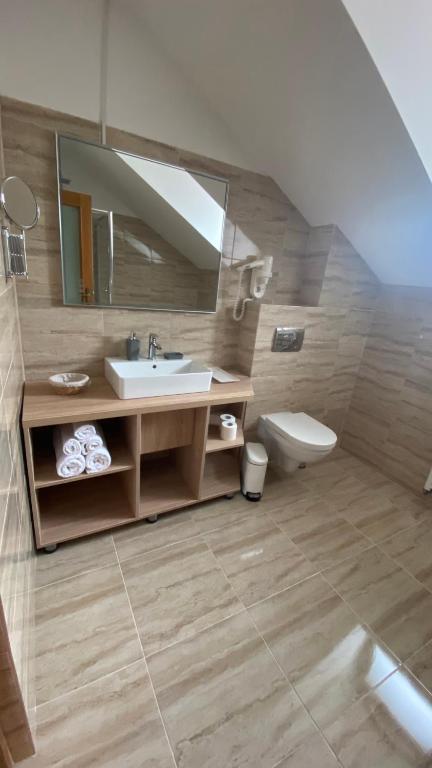 Bellestay, Brasov — foto 41