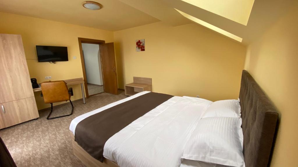 Bellestay, Brasov — foto 28