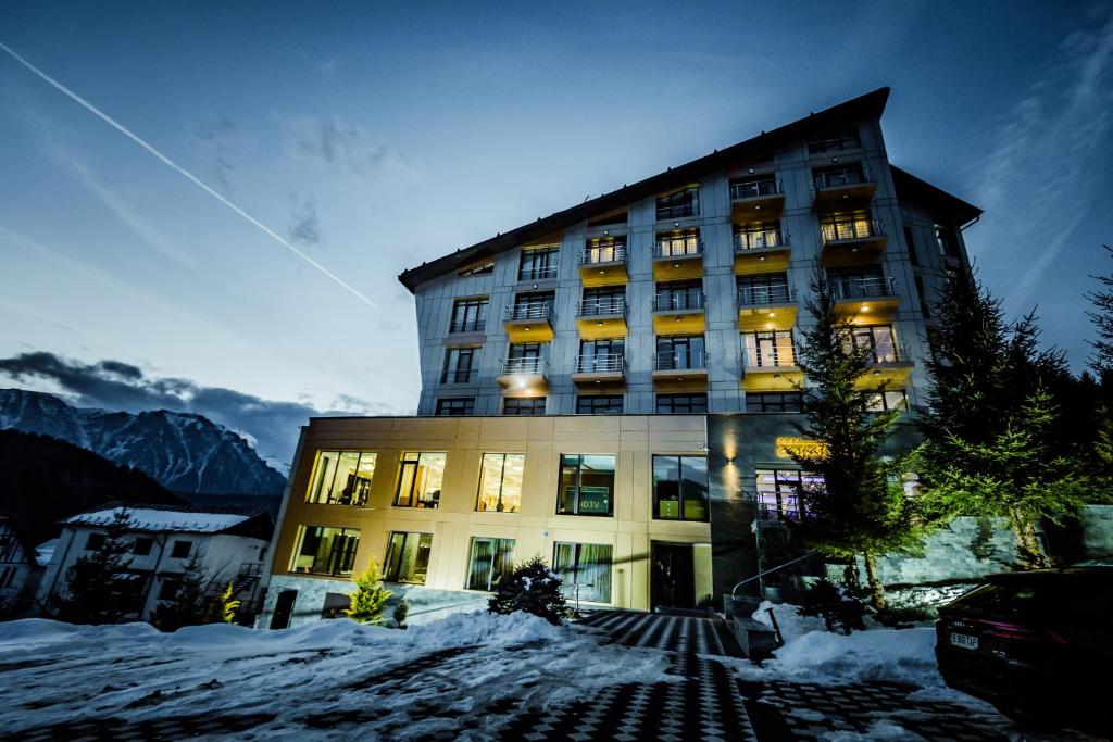 Hotel Carpat Inn, Azuga, Prahova — foto 32