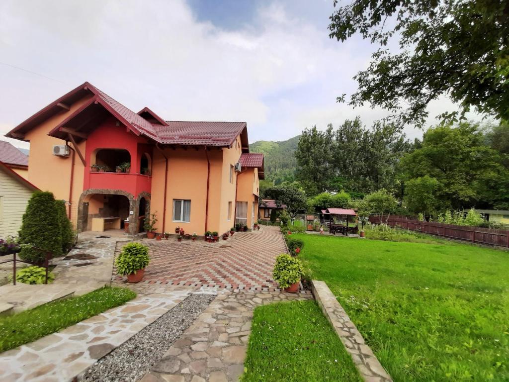 Cazare în Neamț — Bucovina & Moldova