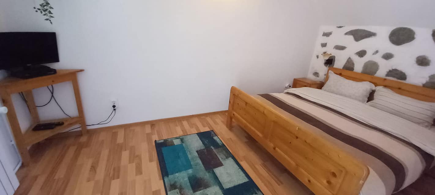 La Matei, Baile Herculane — foto 22