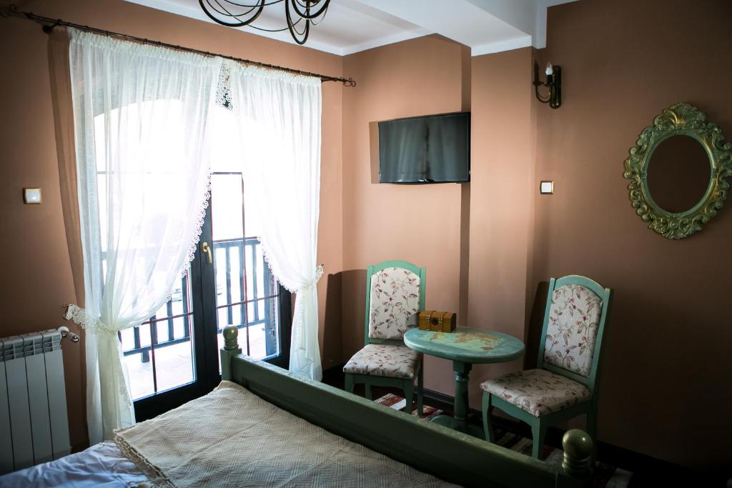 Luisenthal Conac, Fundu Moldovei, Suceava — foto 53