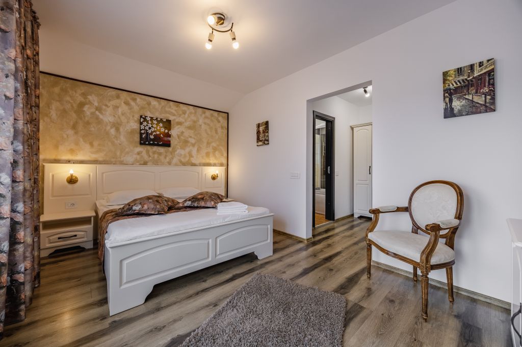 Casa Moldoveana, Piatra Neamt — foto 26