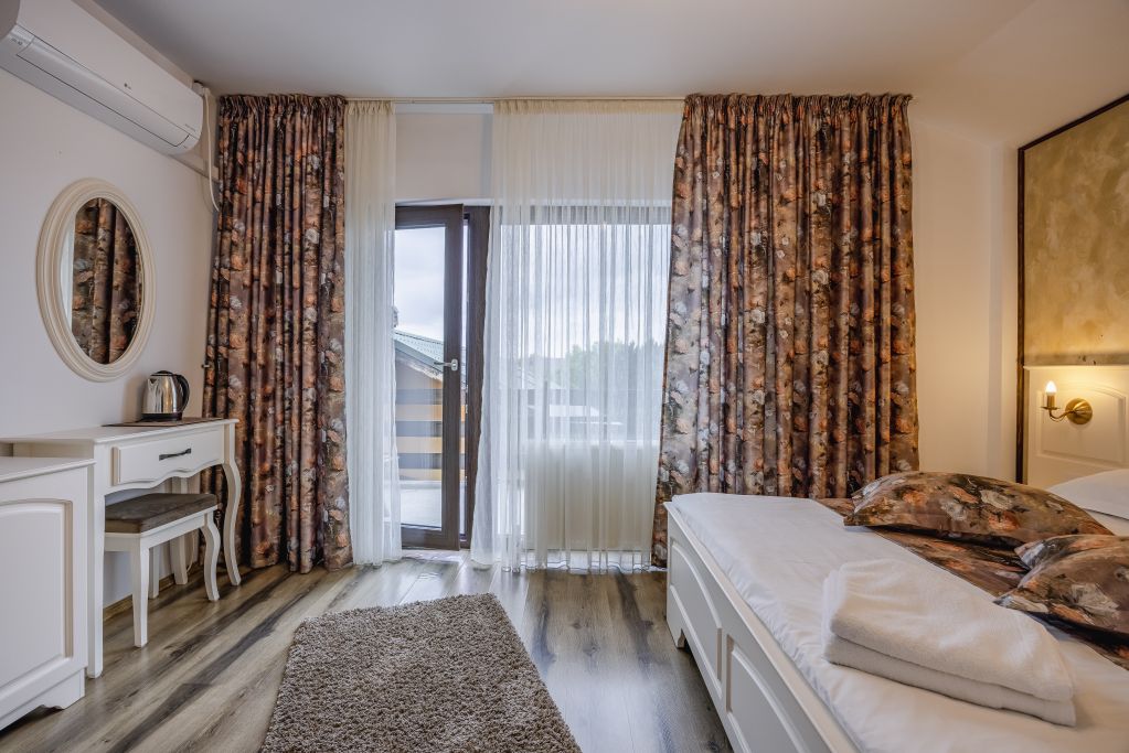 Casa Moldoveana, Piatra Neamt — foto 27