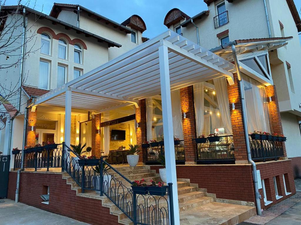 Hotel Allegria, Baile 1 Mai — foto 1