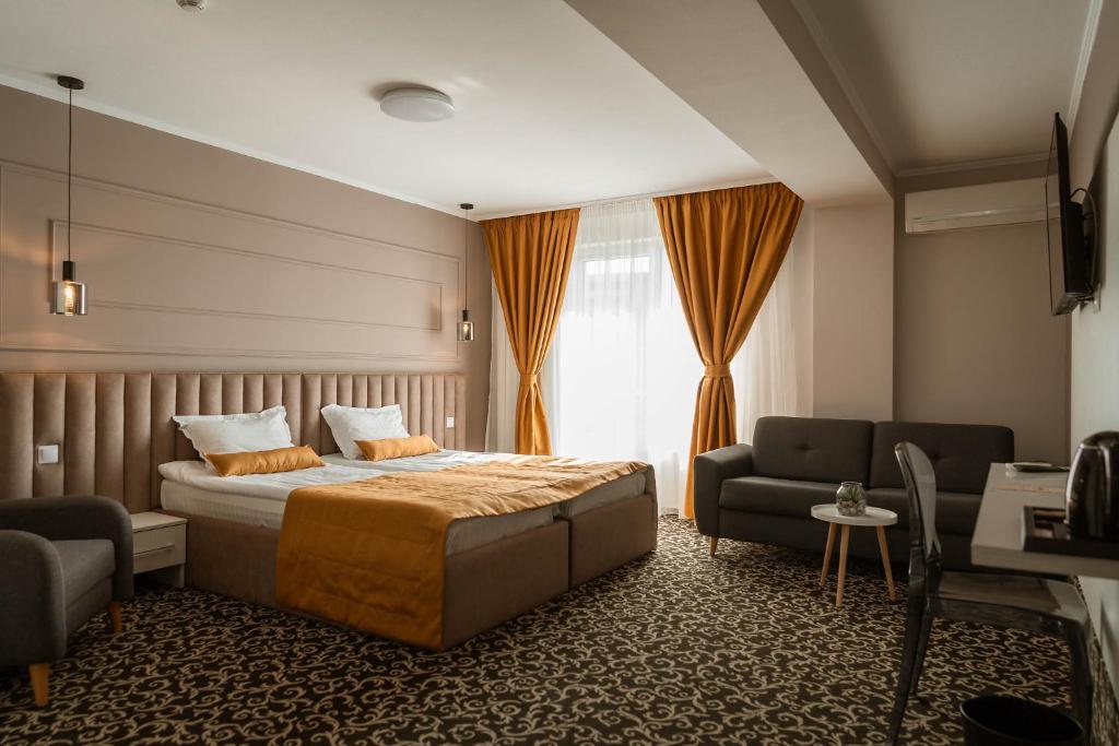 Hotel Allegria, Baile 1 Mai — foto 18