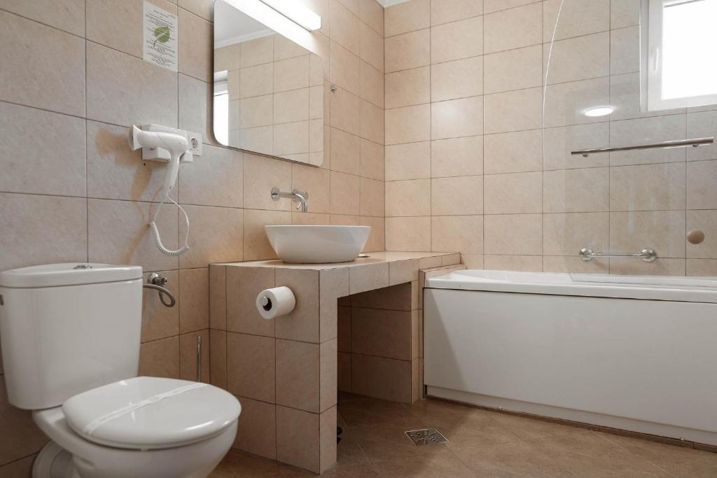 Hotel Allegria, Baile 1 Mai — foto 22