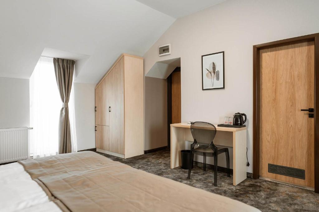 Hotel Allegria, Baile 1 Mai — foto 23