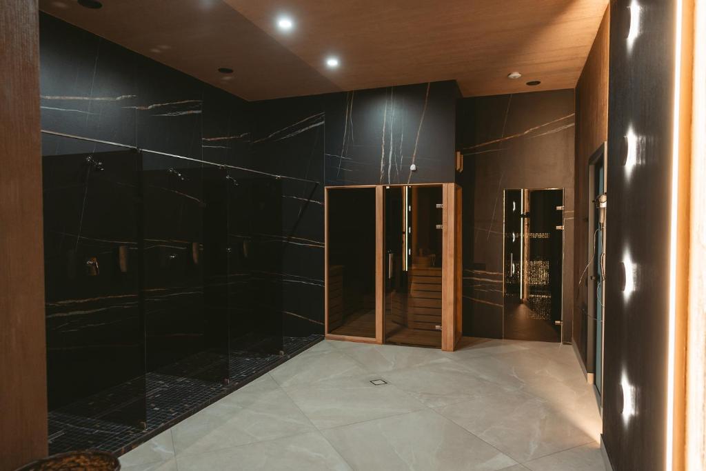 Hotel Allegria, Baile 1 Mai — foto 28