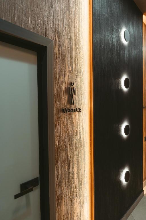 Hotel Allegria, Baile 1 Mai — foto 32