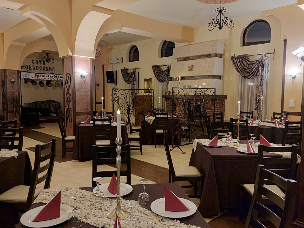 Casa Moldoveana, Piatra Neamt — foto 68