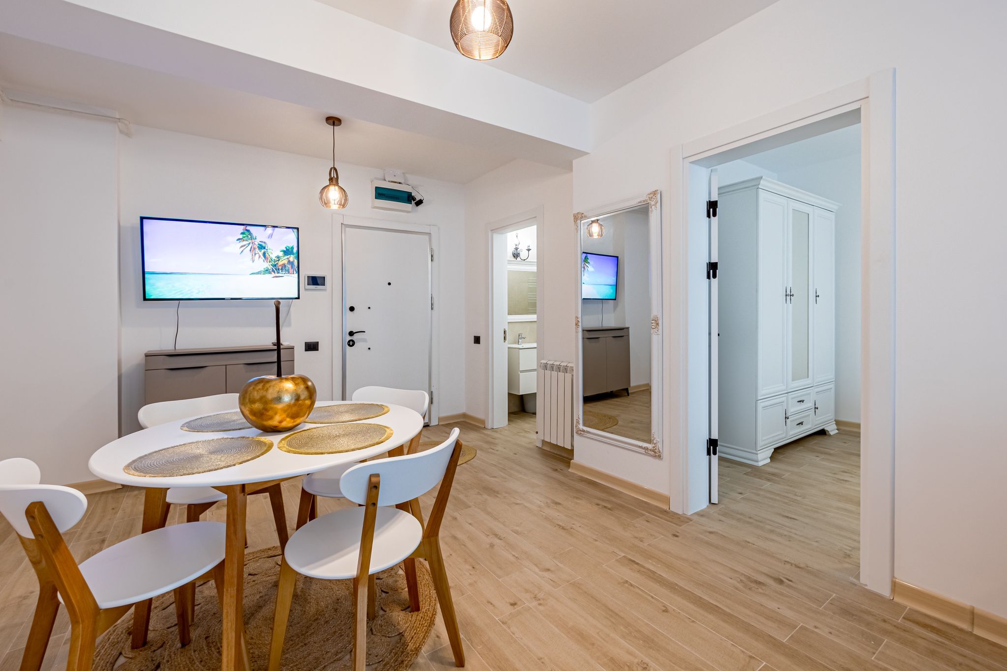 Apartamente de Lux în Infinity Resort & Spa – Mamaia Nord | AI-Cazare.ro