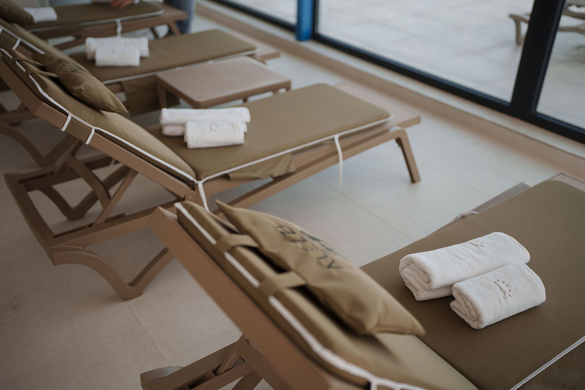 Alezzi Complex Apartamente de Lux în Infinity Resort & Spa – Mamaia Nord | AI-Cazare.ro