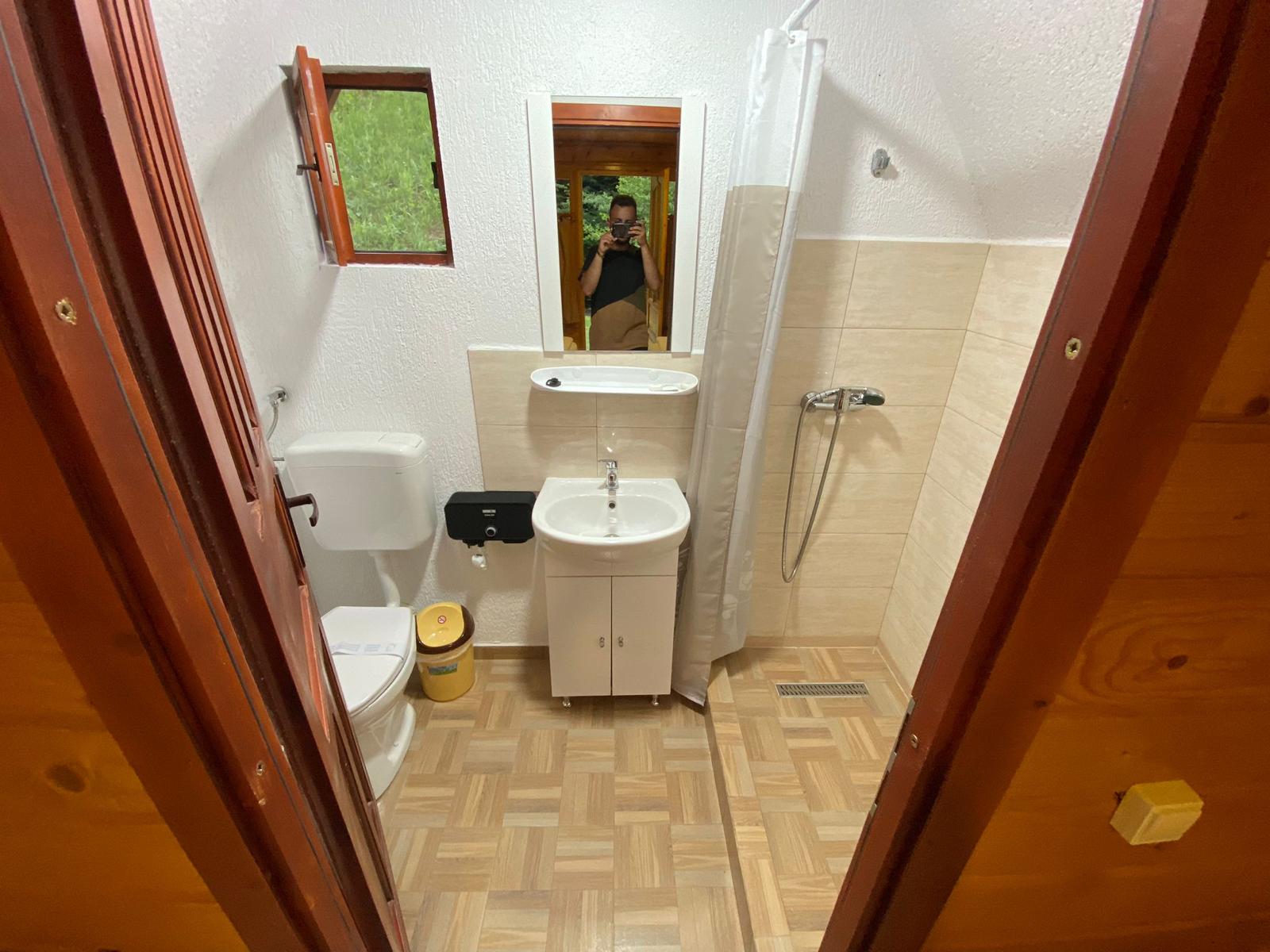 Camping & Cabana Sargetia, Costesti — foto 25