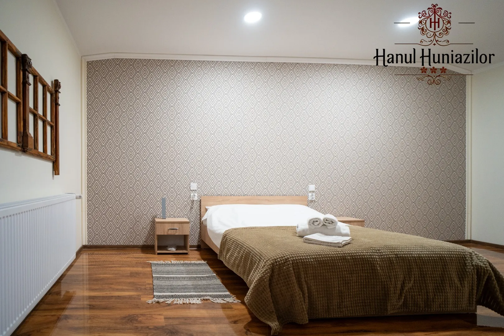 Hanul Huniazilor HD, Hunedoara — foto 81