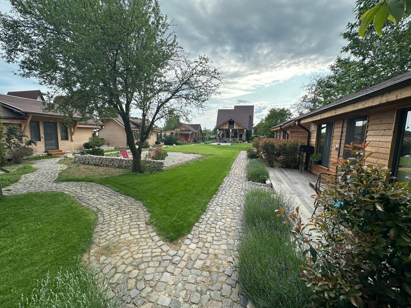 Casute Camping Casa Gorjeana, Pestisani, Gorj — foto 5