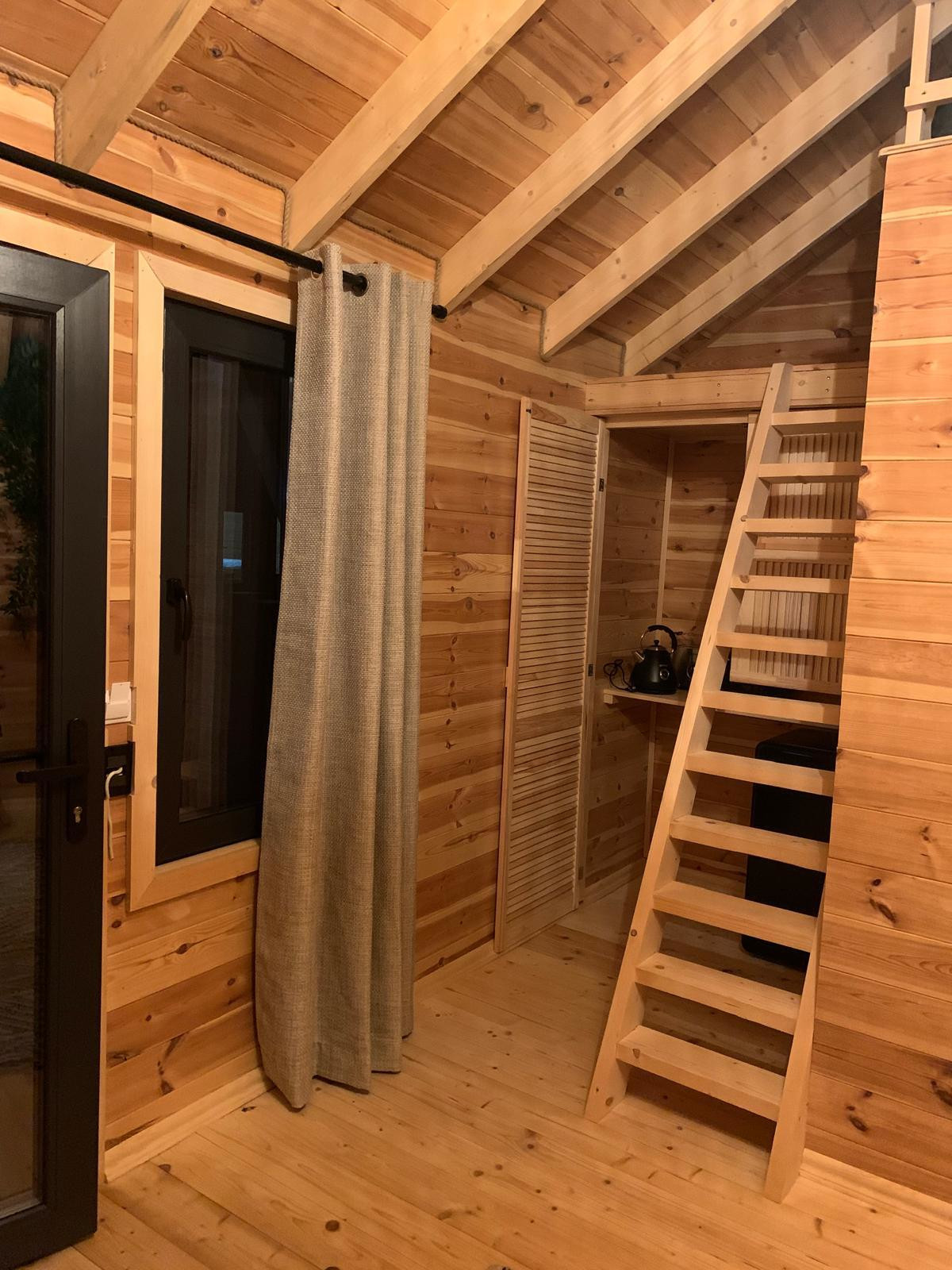 Casute Camping Casa Gorjeana, Pestisani, Gorj — foto 12