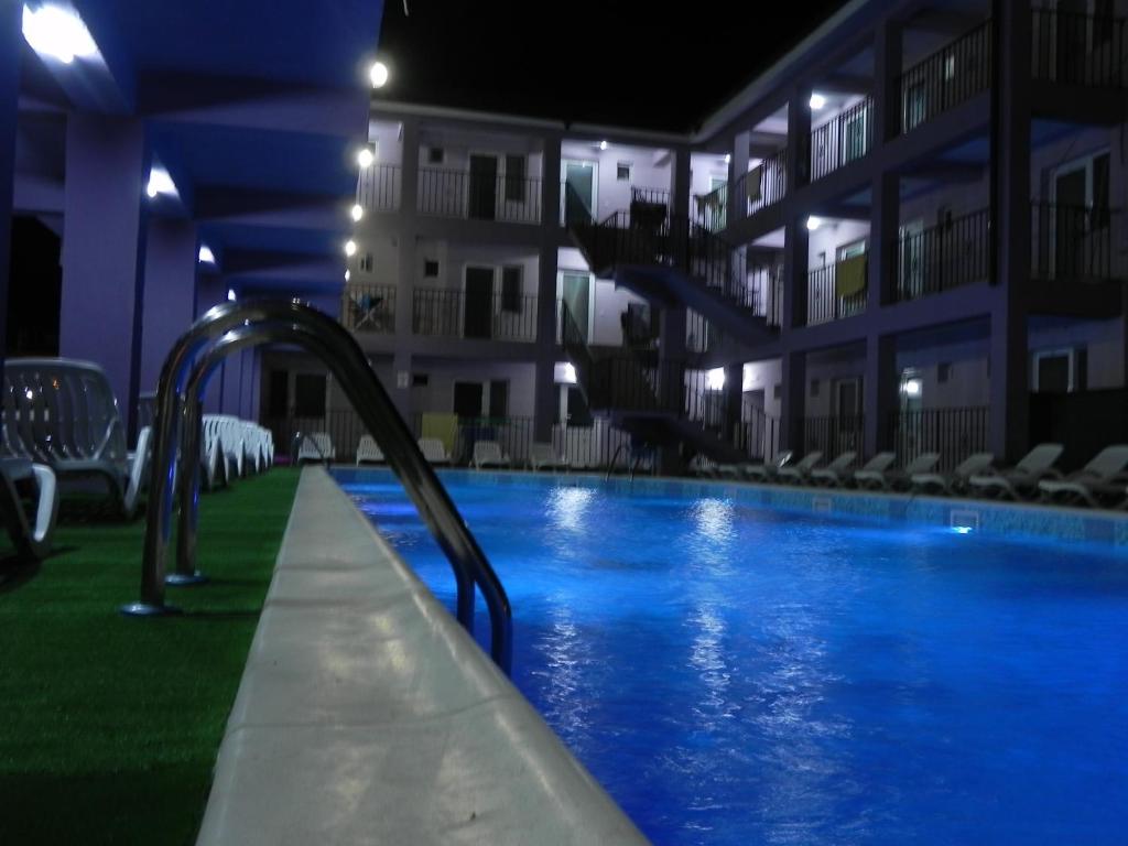 Aproape de mare La Castel, Costinesti — foto 8