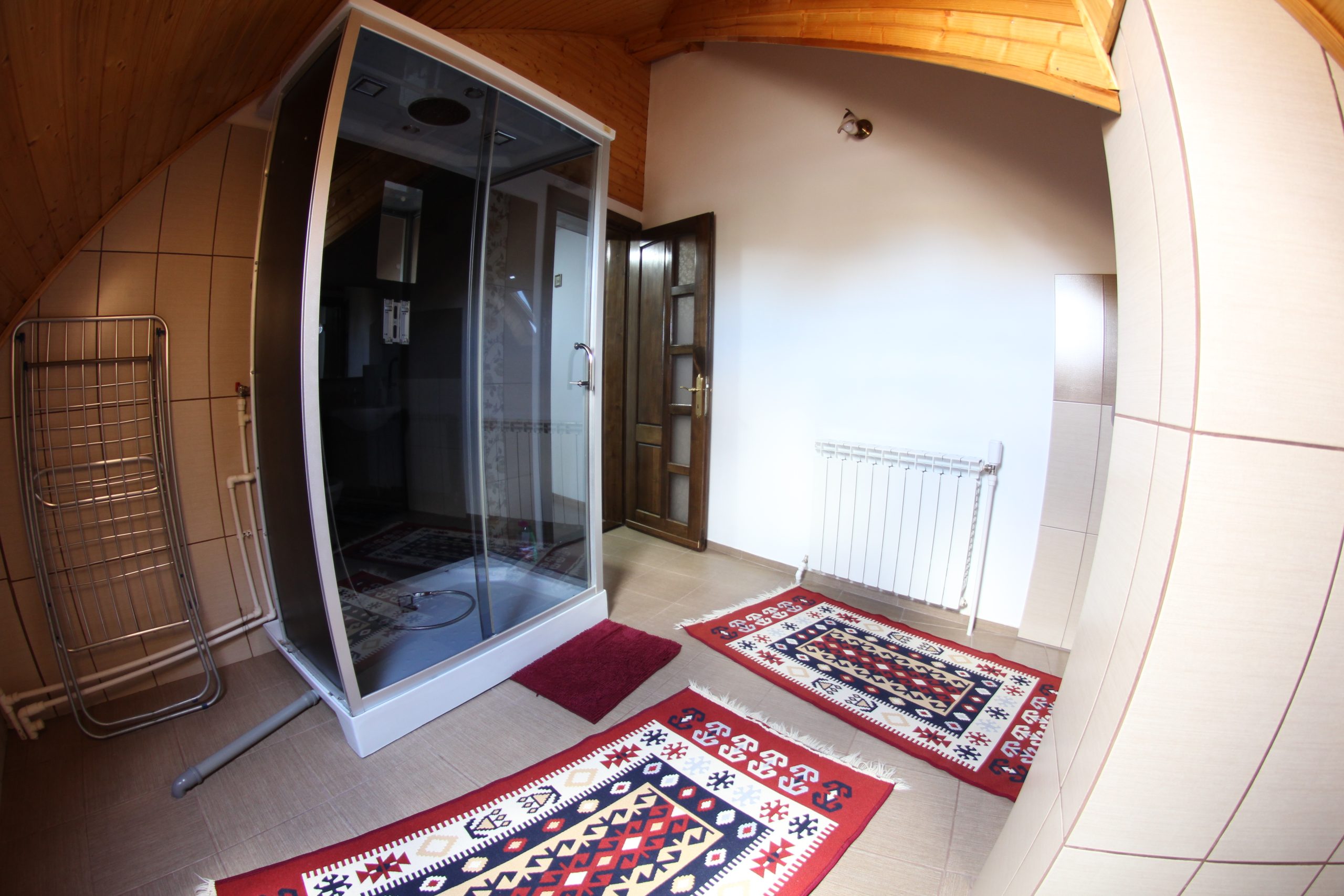 Conacul Caterinei, Polovragi, Gorj — foto 38