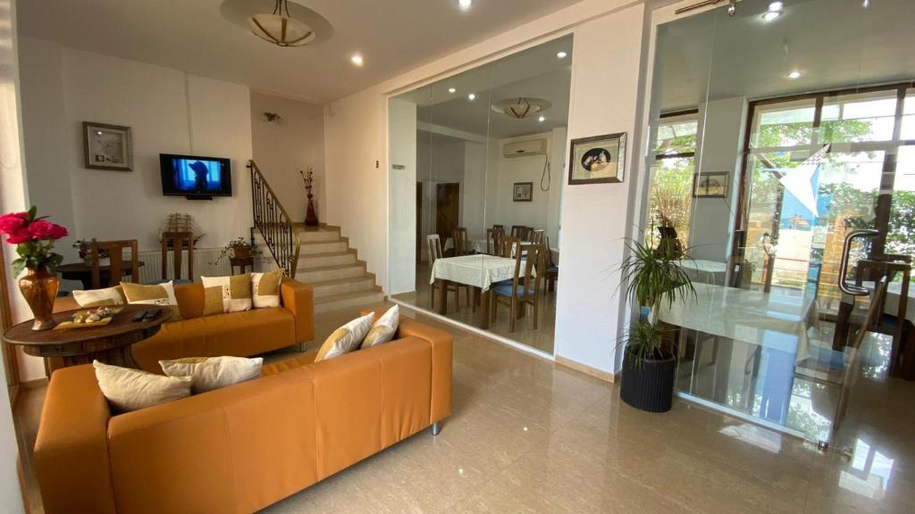Hotel Sor Inn Holiday, Eforie Nord — foto 2