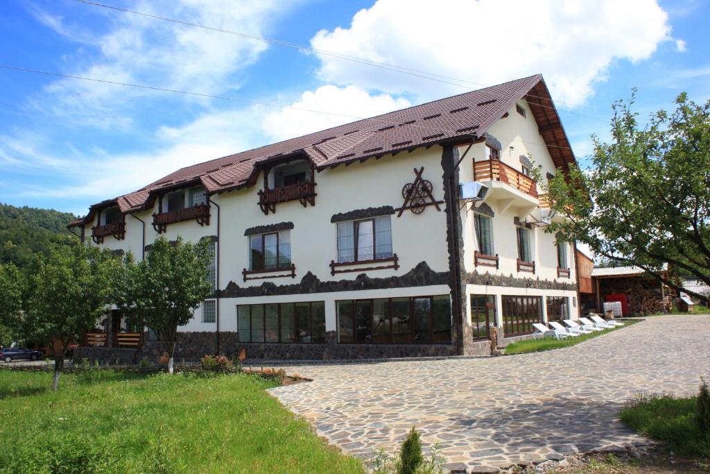 Pensiunea Lacramioara, Săcel, Maramureş — foto 55