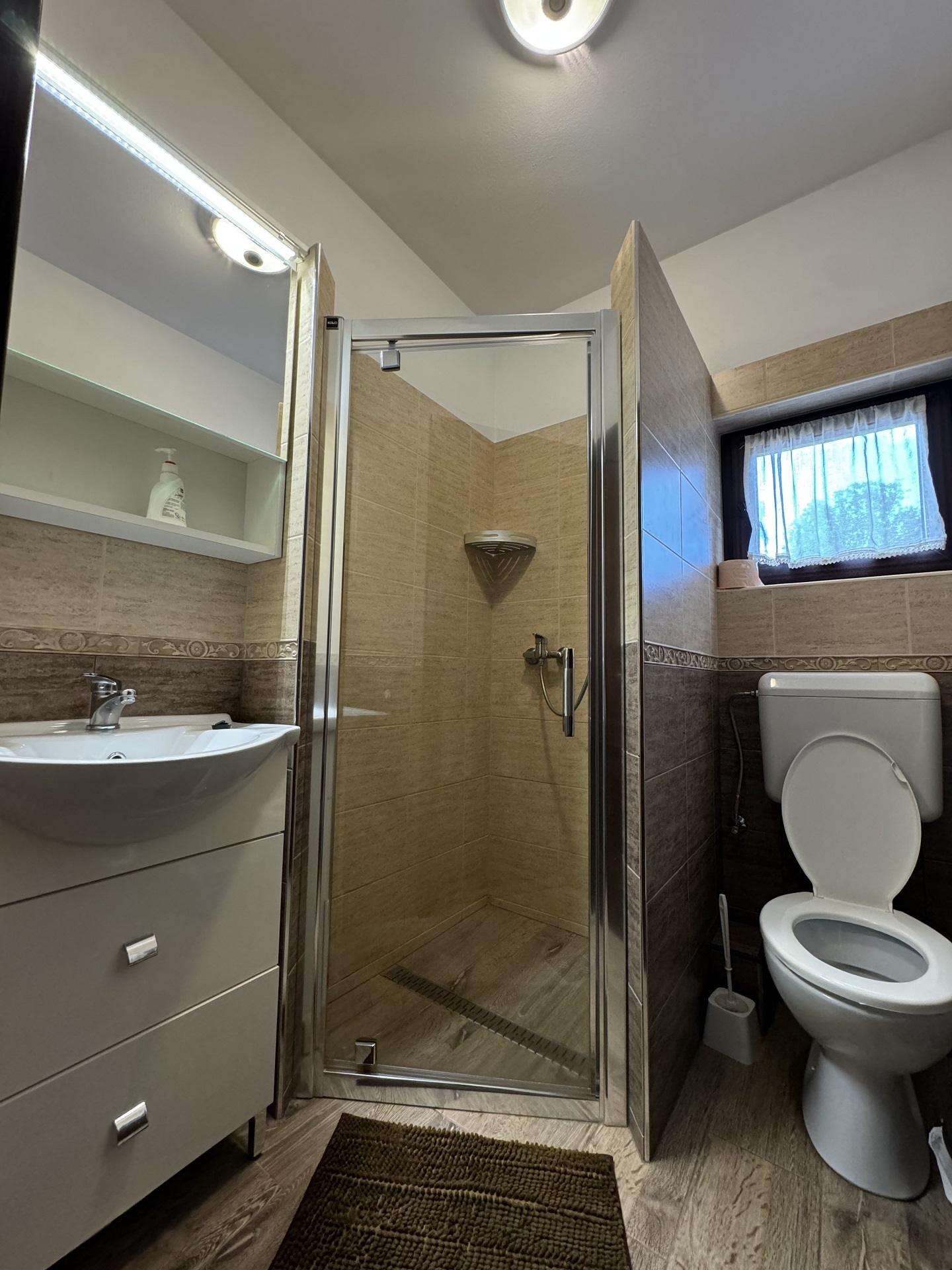 Camere de închiriat Fűzfa Ciaracio — foto 38