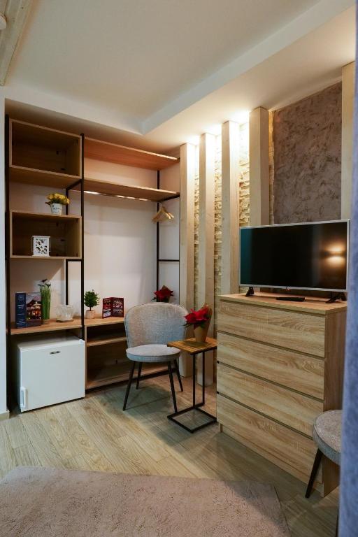 Casa Teo Mahmudia, Tulcea — foto 6