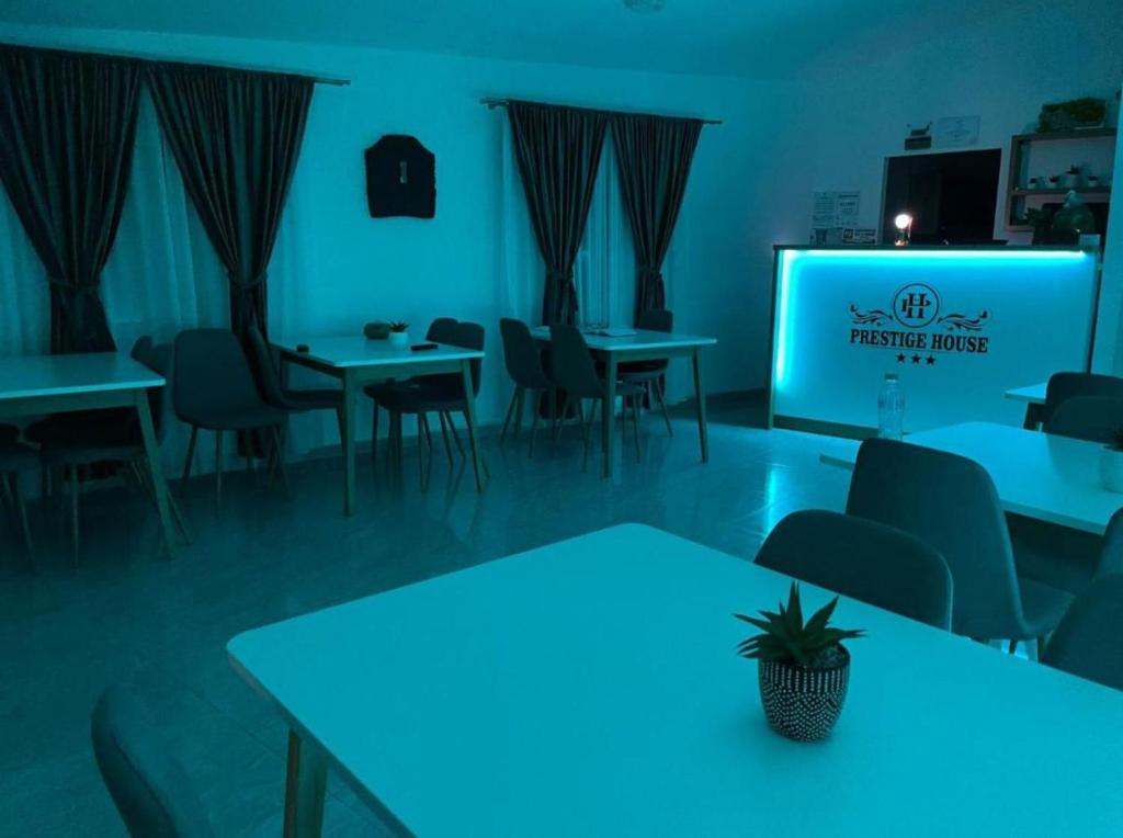 Pensiunea Prestige House Delux — foto 35